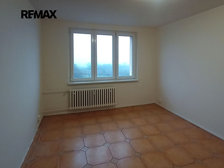 Pronájem bytu 1+kk, 19 m² (9 z 13)