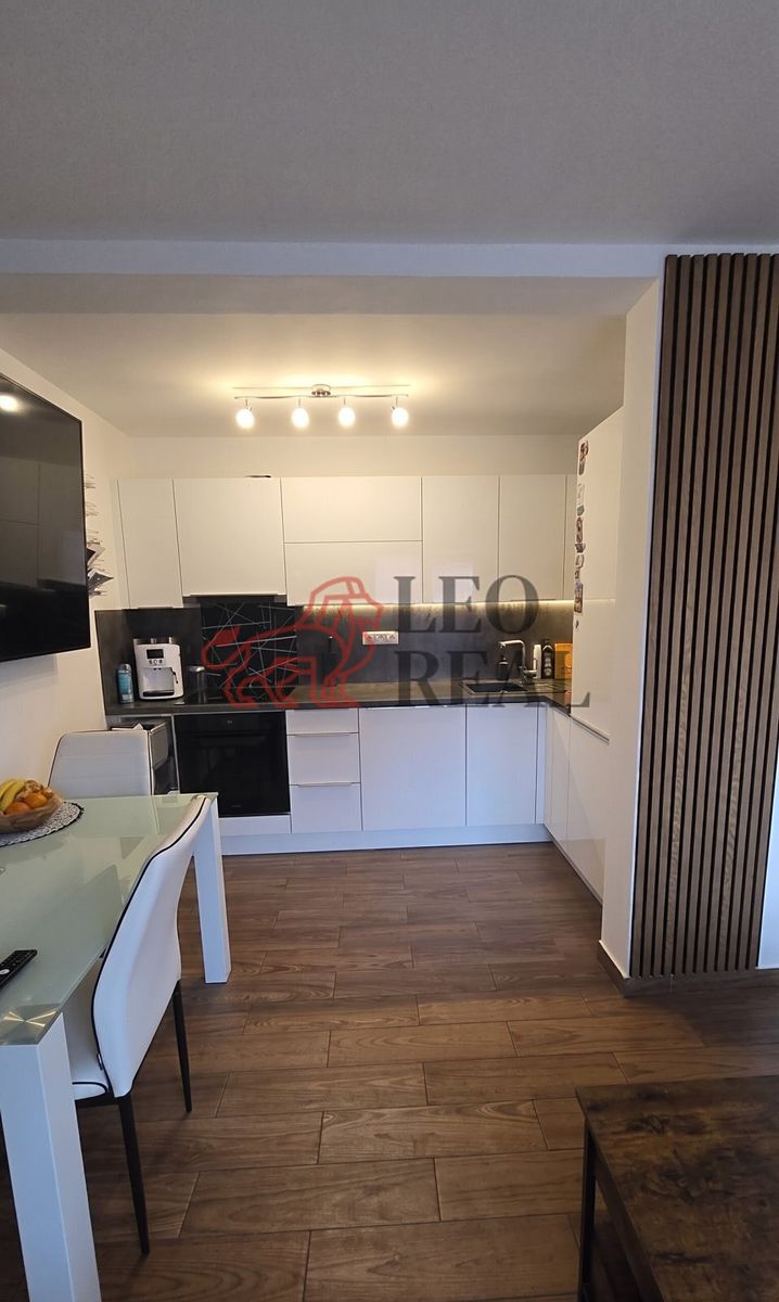Prodej rodinného domu 72 m², pozemek 51 m²