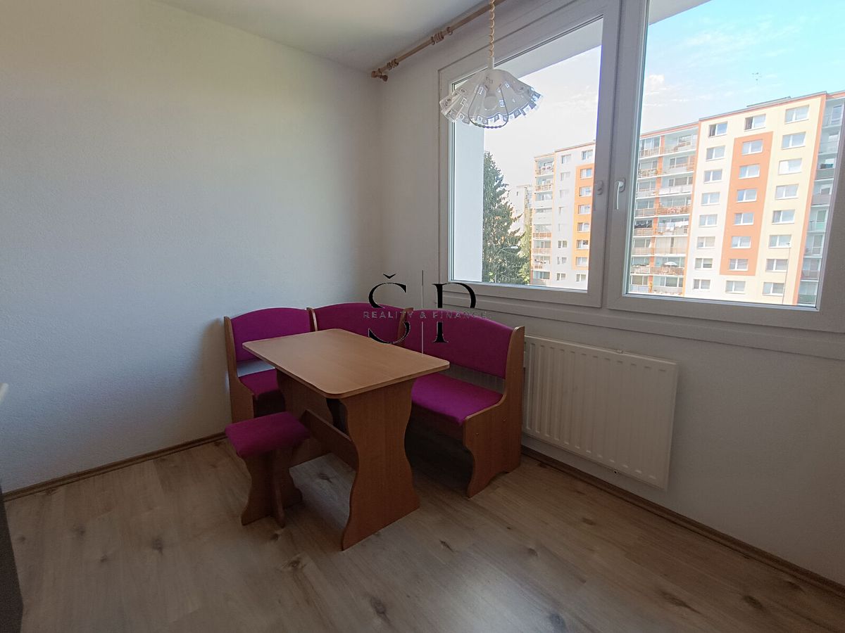 Pronájem bytu 3+1 62 m² – fotografie 4