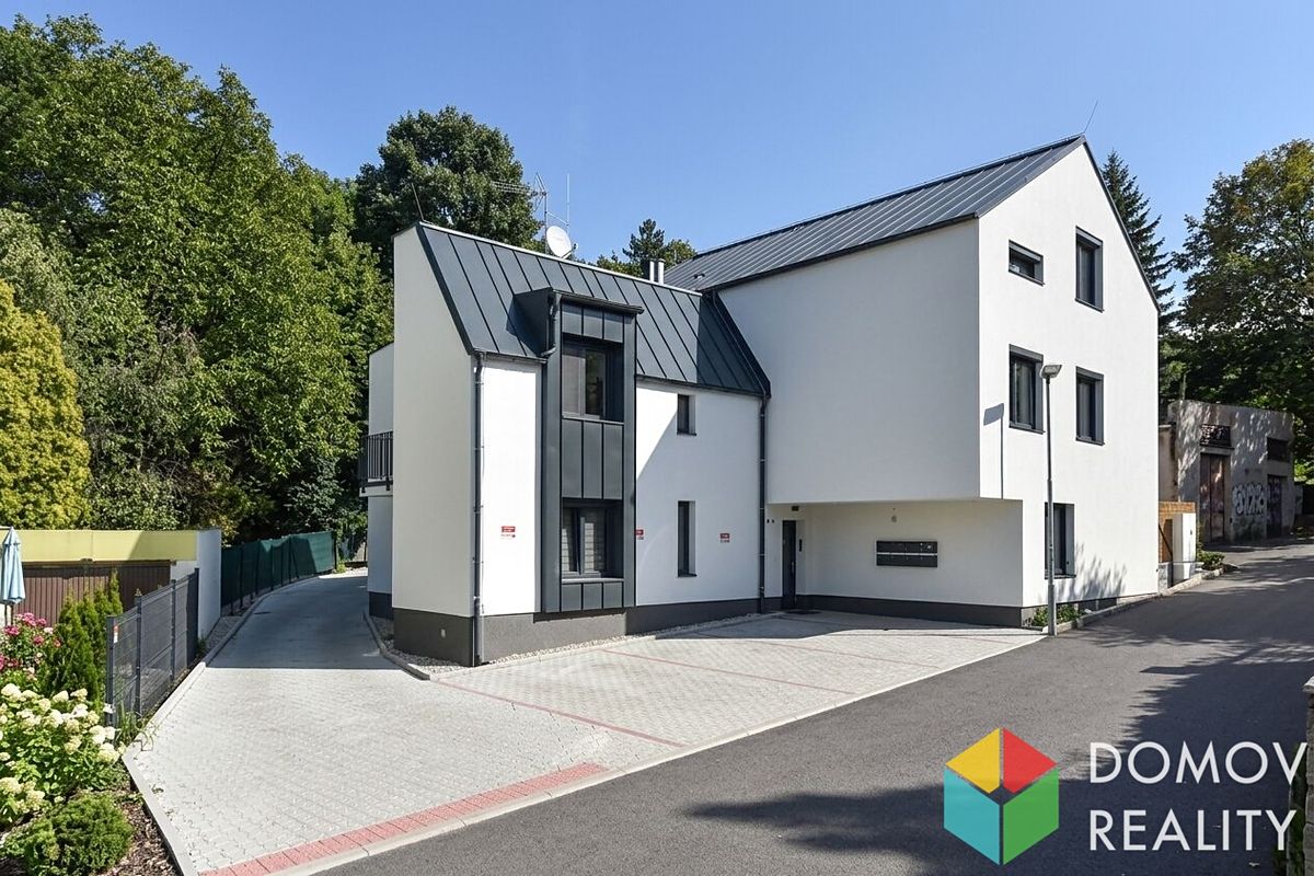 Prodej bytu 2+kk 44 m²