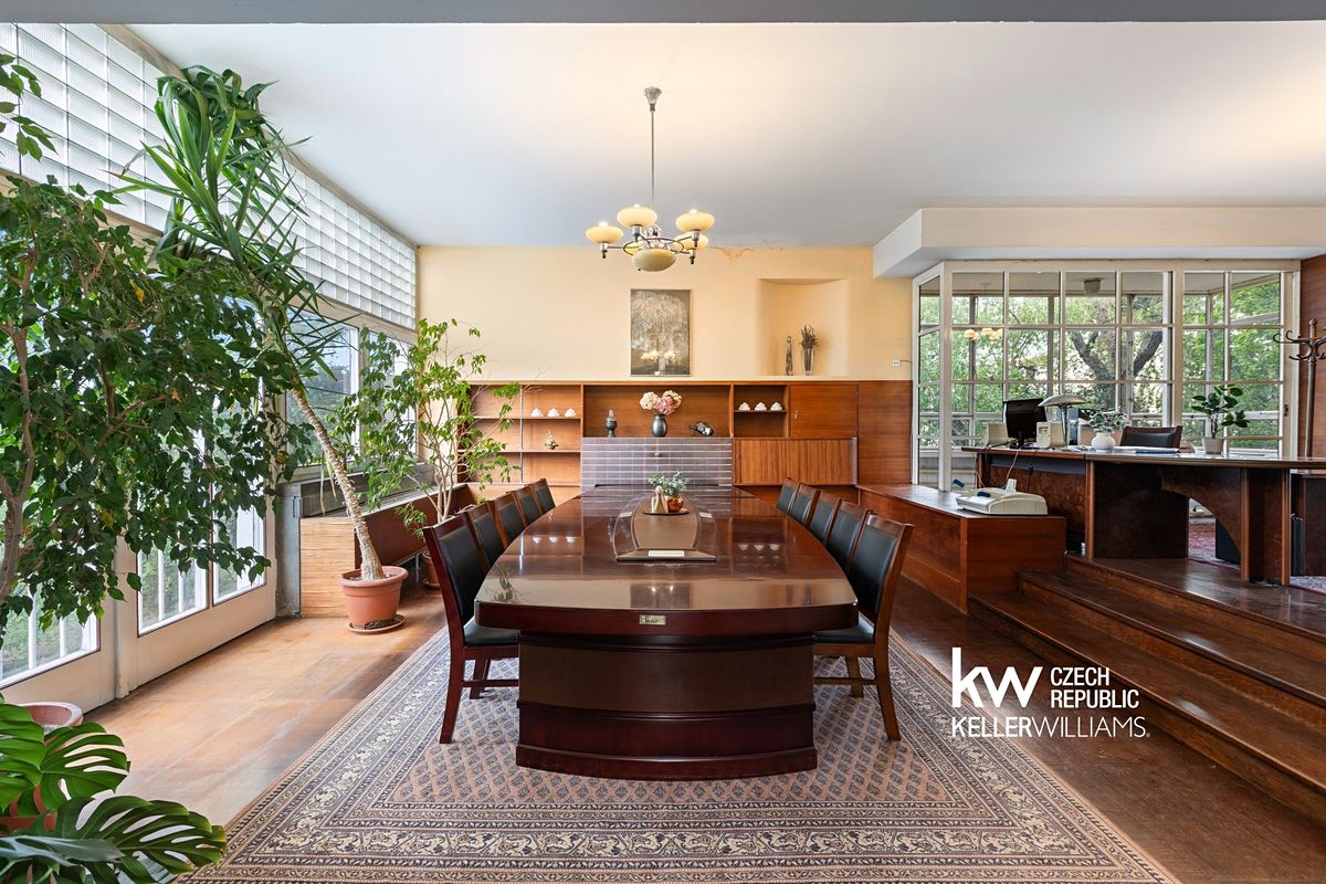 Prodej vily 450 m², pozemek 2523 m² – fotografie 5