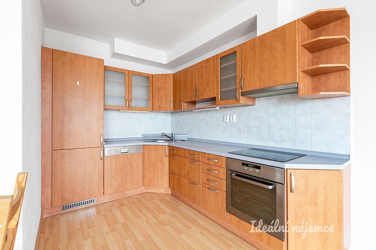 Pronájem bytu 2+kk 61 m²