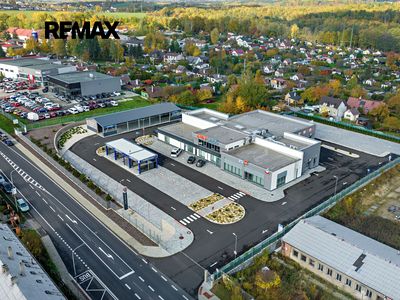 Prodej komerční nemovitosti 1967 m²
