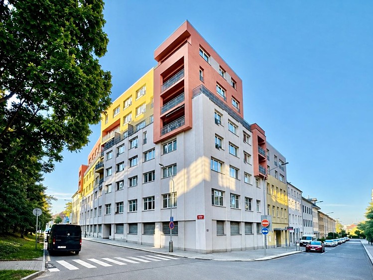 Prodej bytu 1+kk, 46 m² (27 z 27)