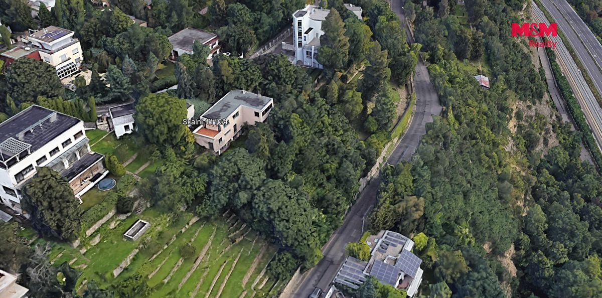 Prodej stavebního pozemku 1894 m² – fotografie 2
