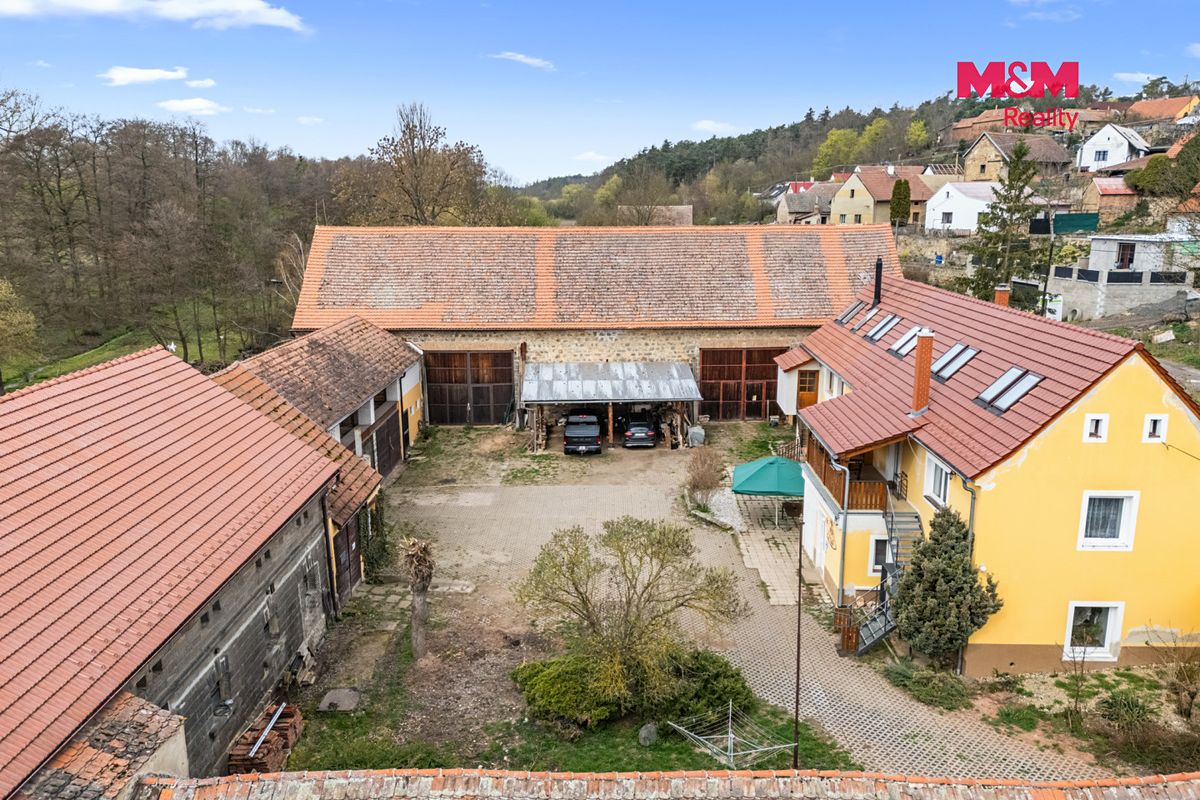 Prodej zemědělské usedlosti 380 m², pozemek 17352 m² – fotografie 4