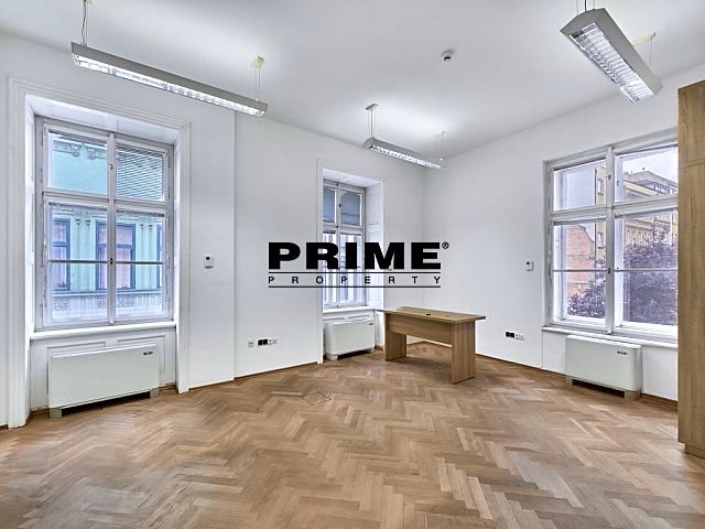 Pronájem kanceláře 212 m² – fotografie 5