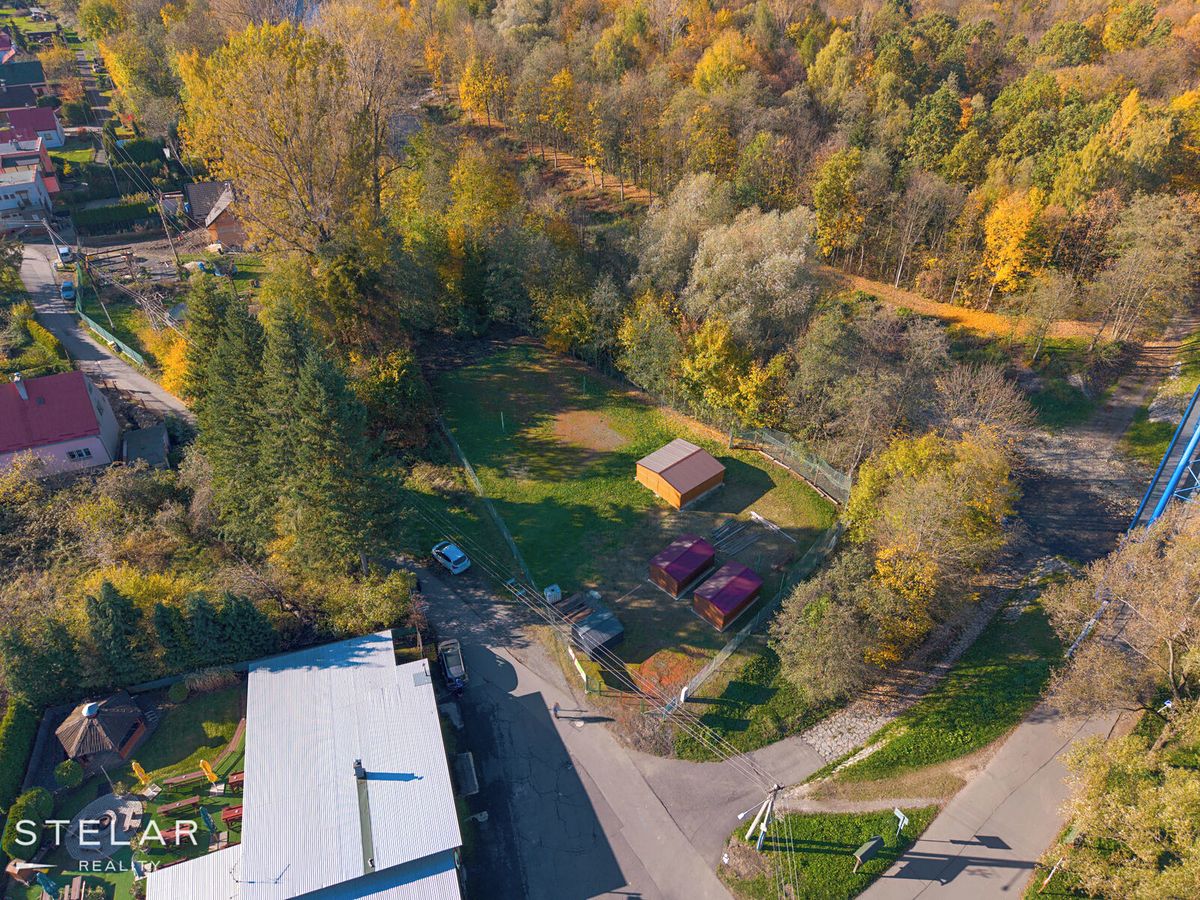 Prodej pozemku 1812 m²