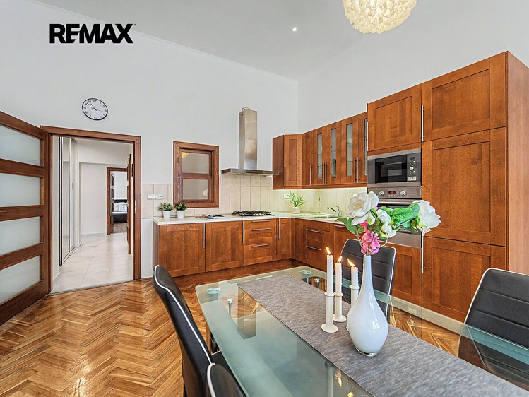 Wohnung 2+kk zum Kauf, 88 m² (2 von 22)