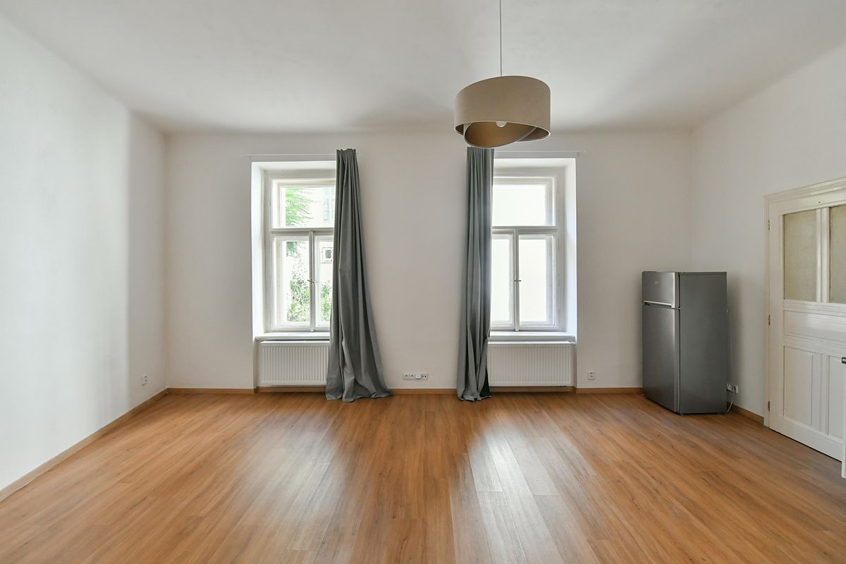 Pronájem bytu 1+kk 35 m² – fotografie 5