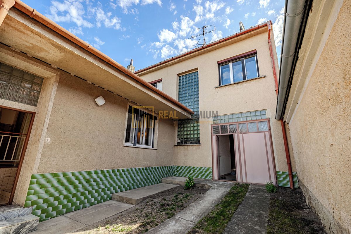 Prodej rodinného domu 142 m², pozemek 641 m² – fotografie 5