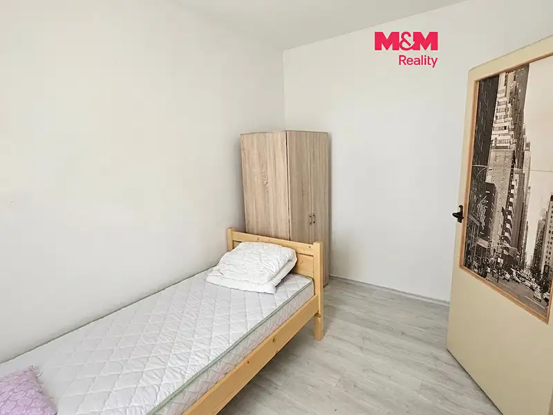 Pronájem bytu 1+1 37 m², Družba, Hulín, okres Kroměříž