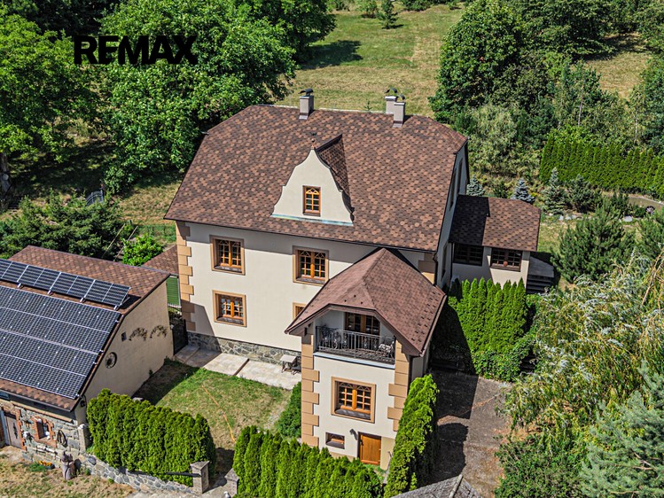 Будинок на продаж, 350 м² (1 з 19)