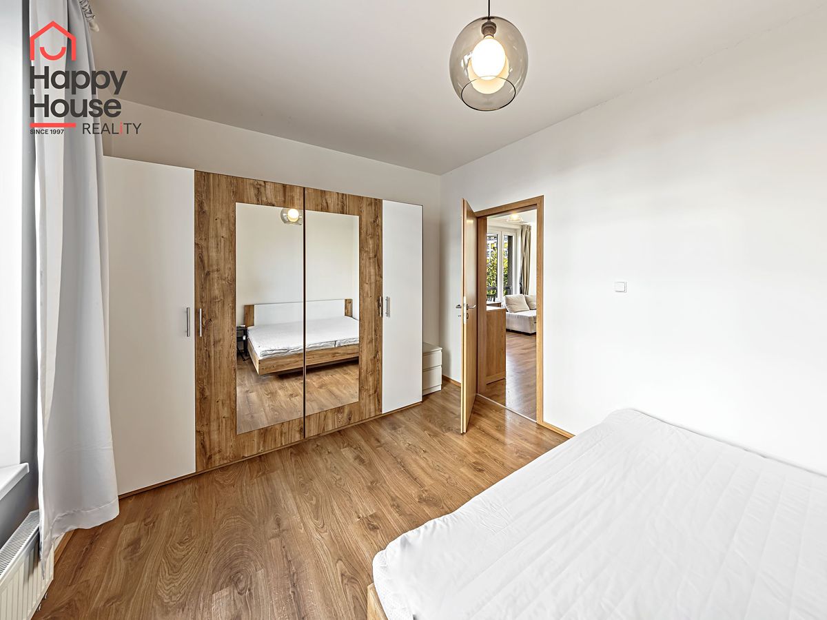 Pronájem bytu 2+kk 61 m² – fotografie 5