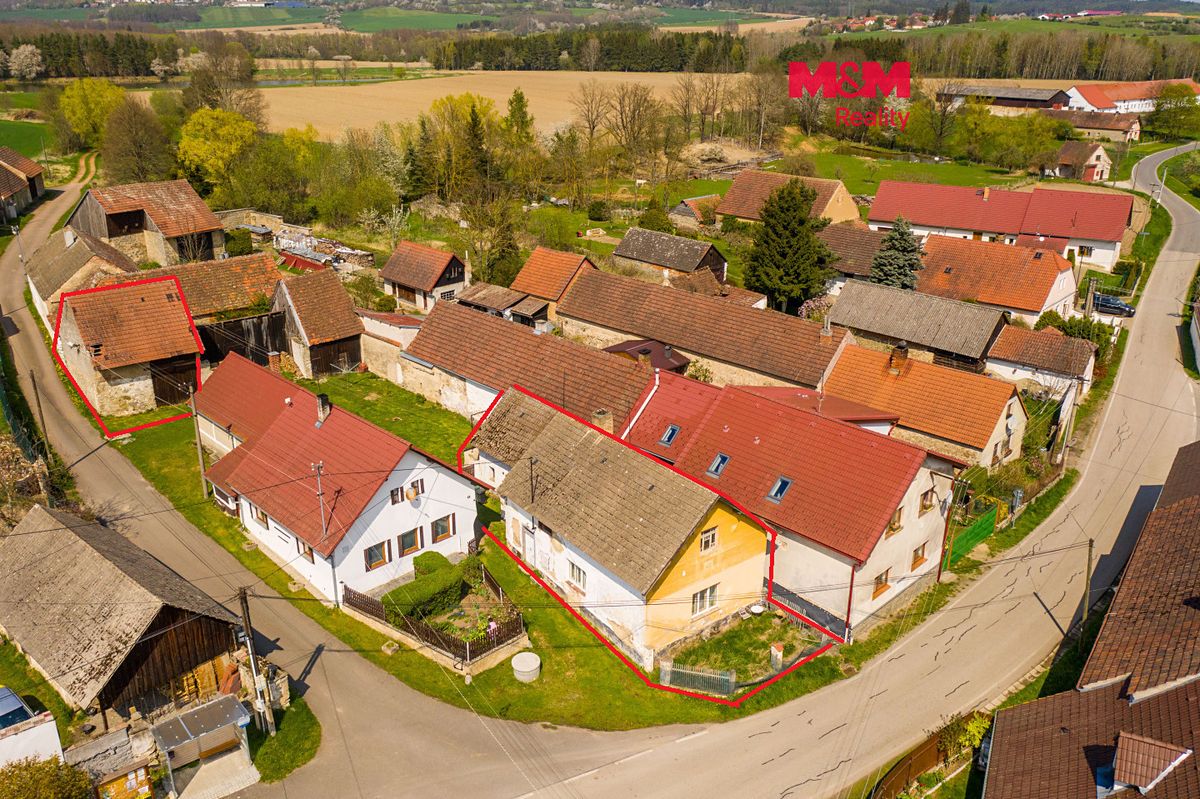 Prodej chalupy 140 m², pozemek 279 m², Bělčice – fotka 1 z 3