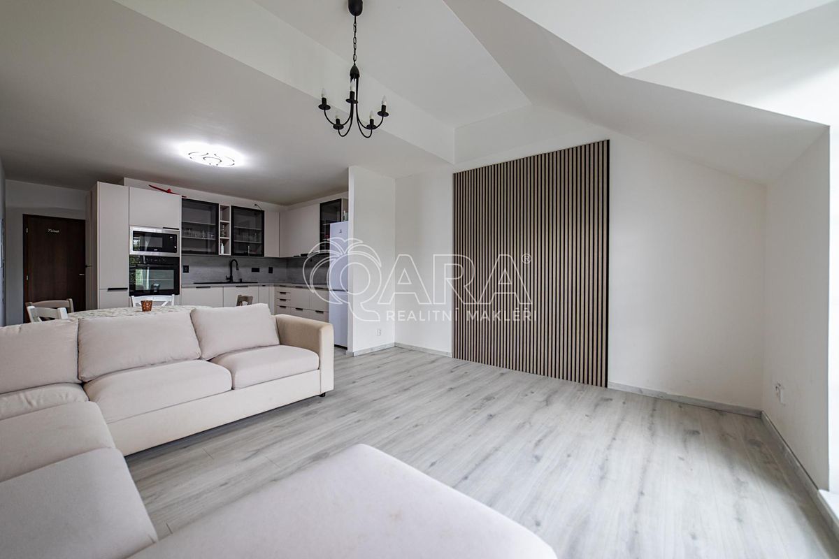Prodej bytu 5+kk 117 m² – fotografie 3
