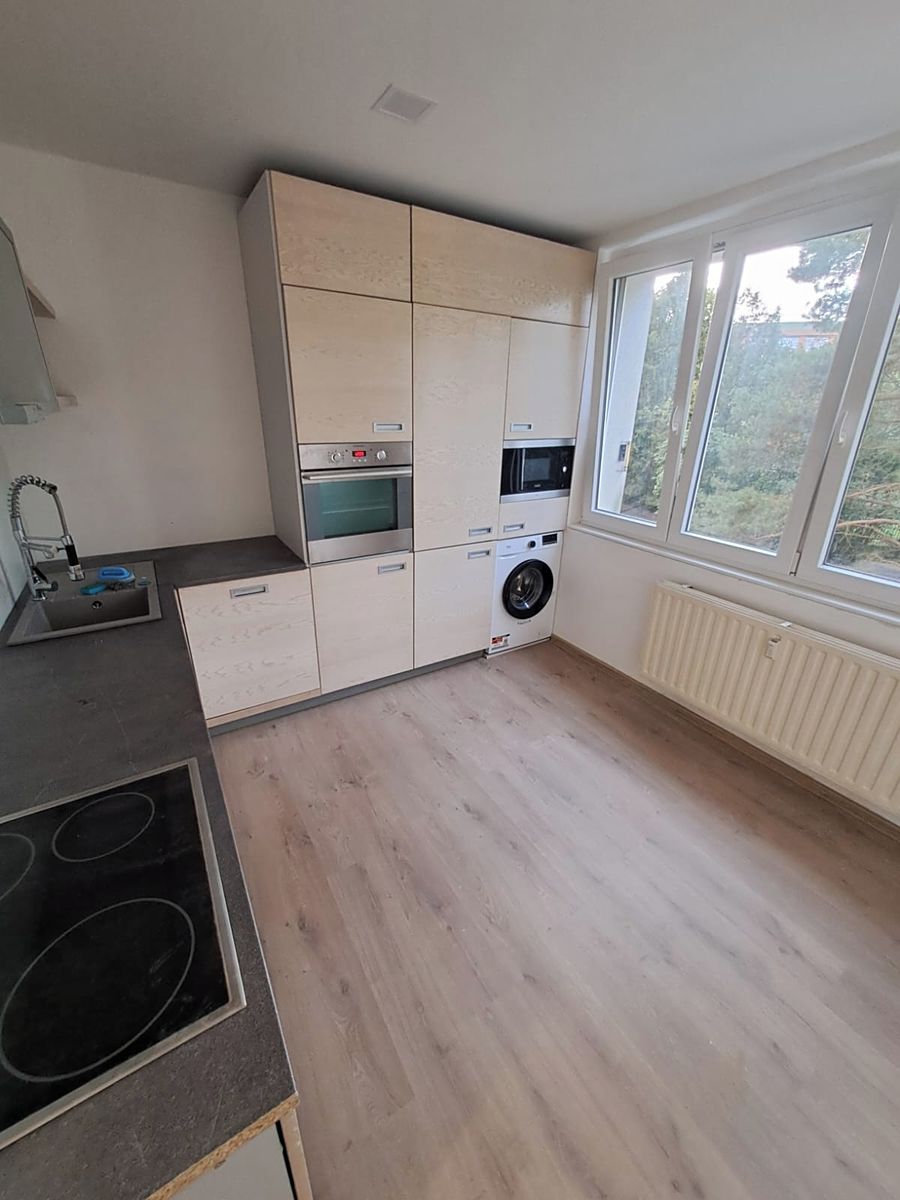 Pronájem bytu 3+1 84 m² – fotografie 2