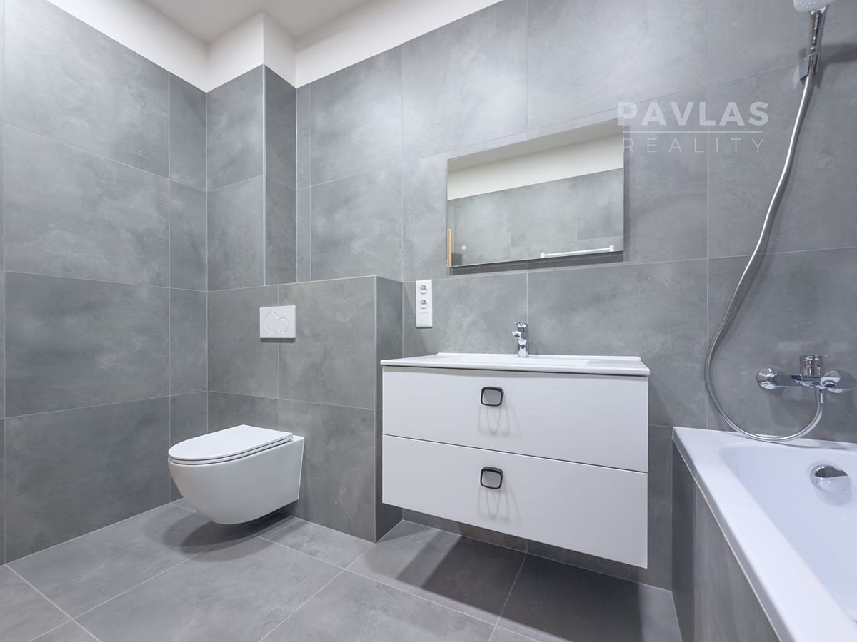 Pronájem bytu 2+1 85 m² – fotografie 4