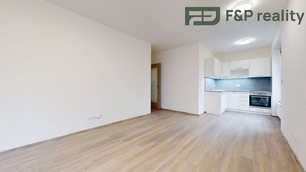 Pronájem bytu 2+kk 50 m² – fotografie 5