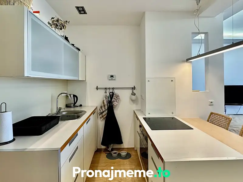Pronájem bytu 1+kk 37 m², Znojmo – náhled fotky 2