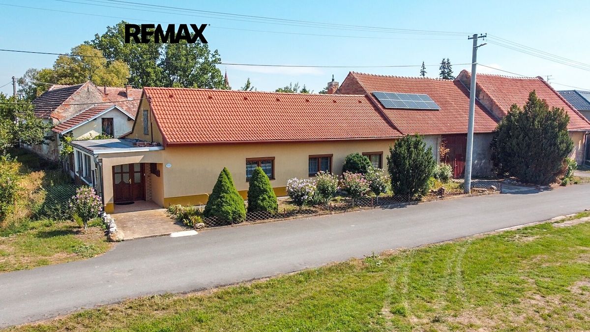Prodej rodinného domu 121 m², pozemek 936 m²