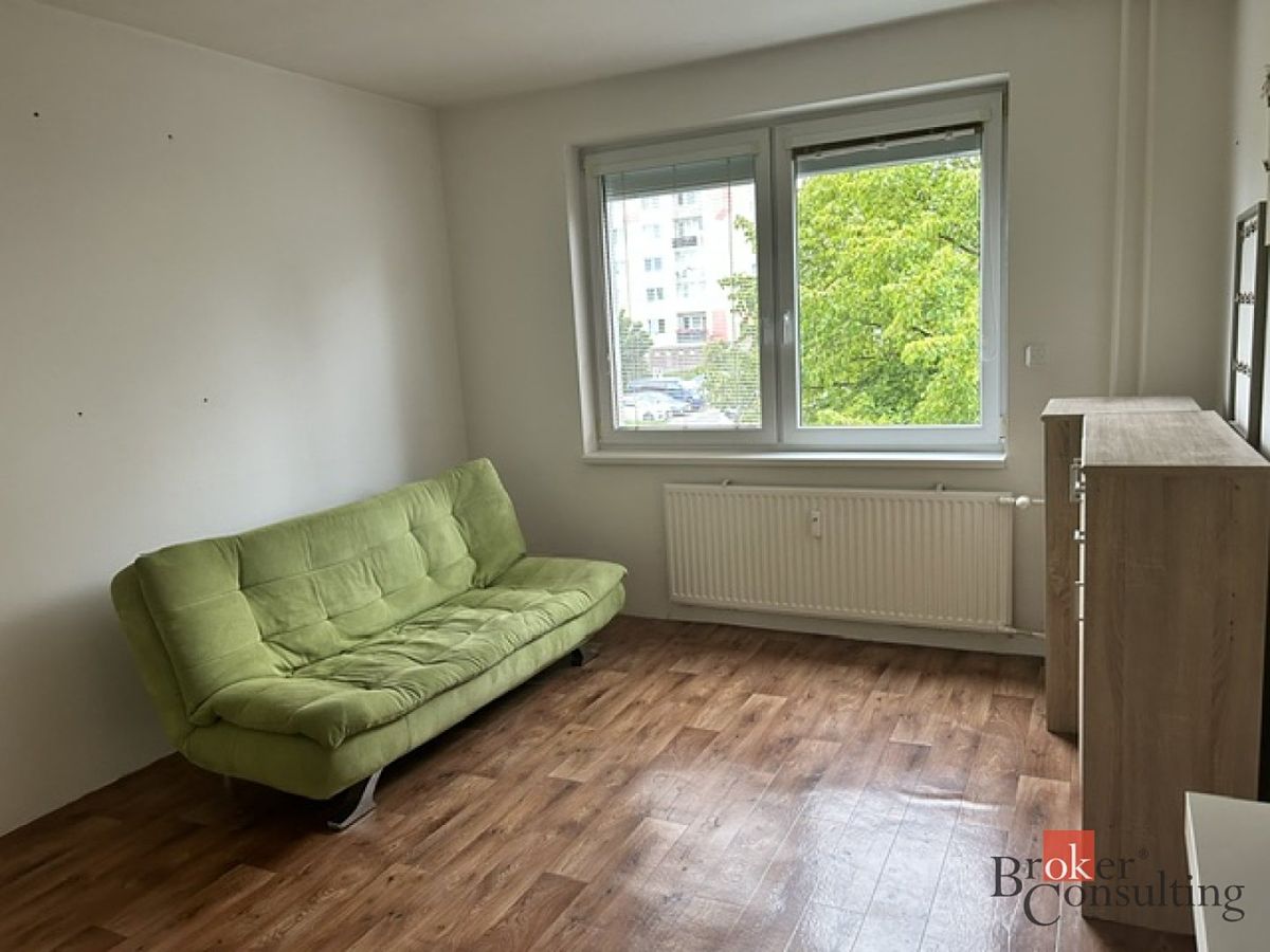 Pronájem bytu 1+1 39 m² – fotografie 3