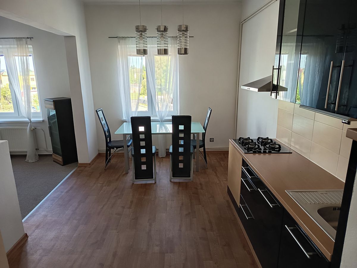 Pronájem bytu 2+kk 54 m² – fotografie 3