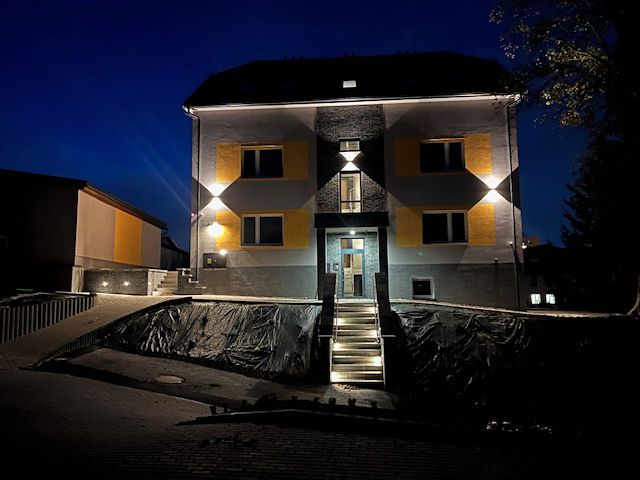 Pronájem bytu 2+kk 57 m² – fotografie 3