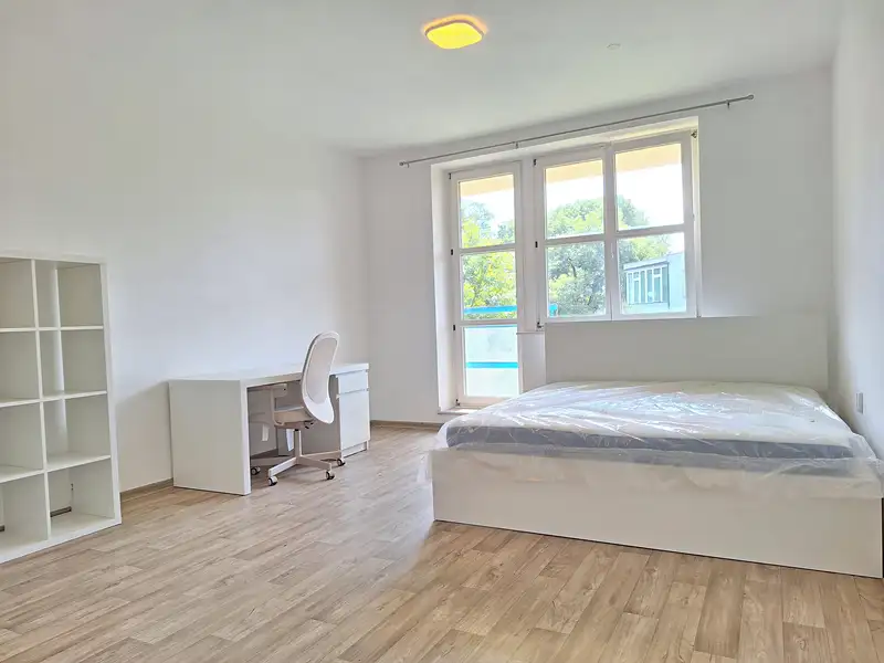 Pronájem bytu 2+1 80 m², Olomouc – náhled fotky 1