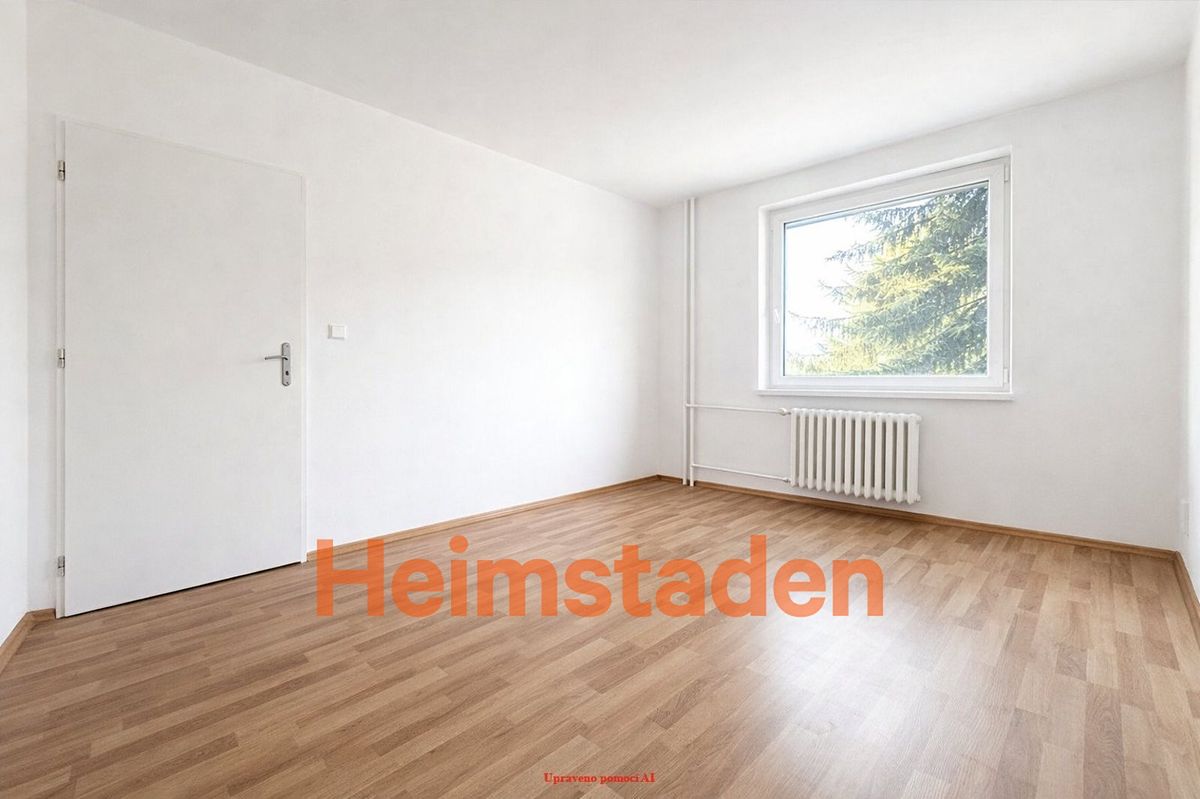 Pronájem bytu 2+kk 38 m² – fotografie 5