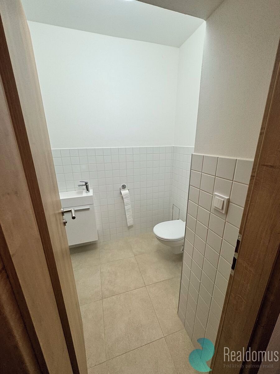 Pronájem bytu 2+kk 47 m² – fotografie 5