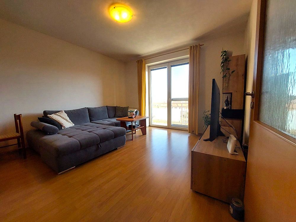 Pronájem bytu 2+kk 62 m² – fotografie 4