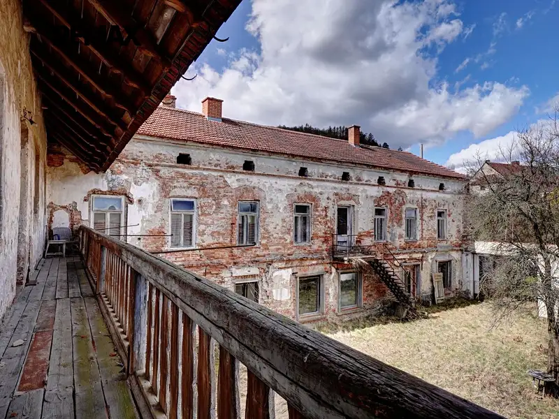 Prodej památky 1200 m², pozemek 2155 m², Lomnice – náhled fotky 1
