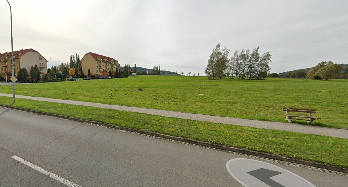 Prodej stavebního pozemku 18700 m² – fotografie 3