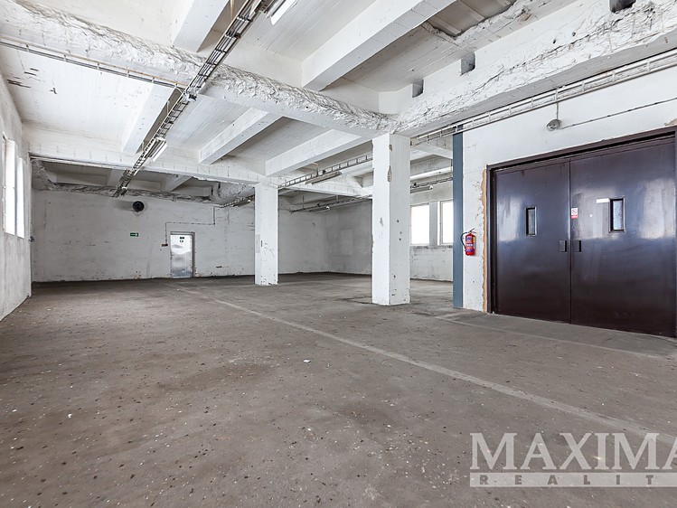 Комерційне приміщення в оренду, 850 м² (17 з 30)