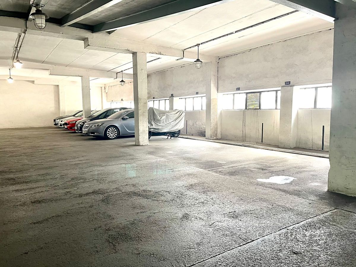 Prodej garážového stání 13 m² – fotografie 2