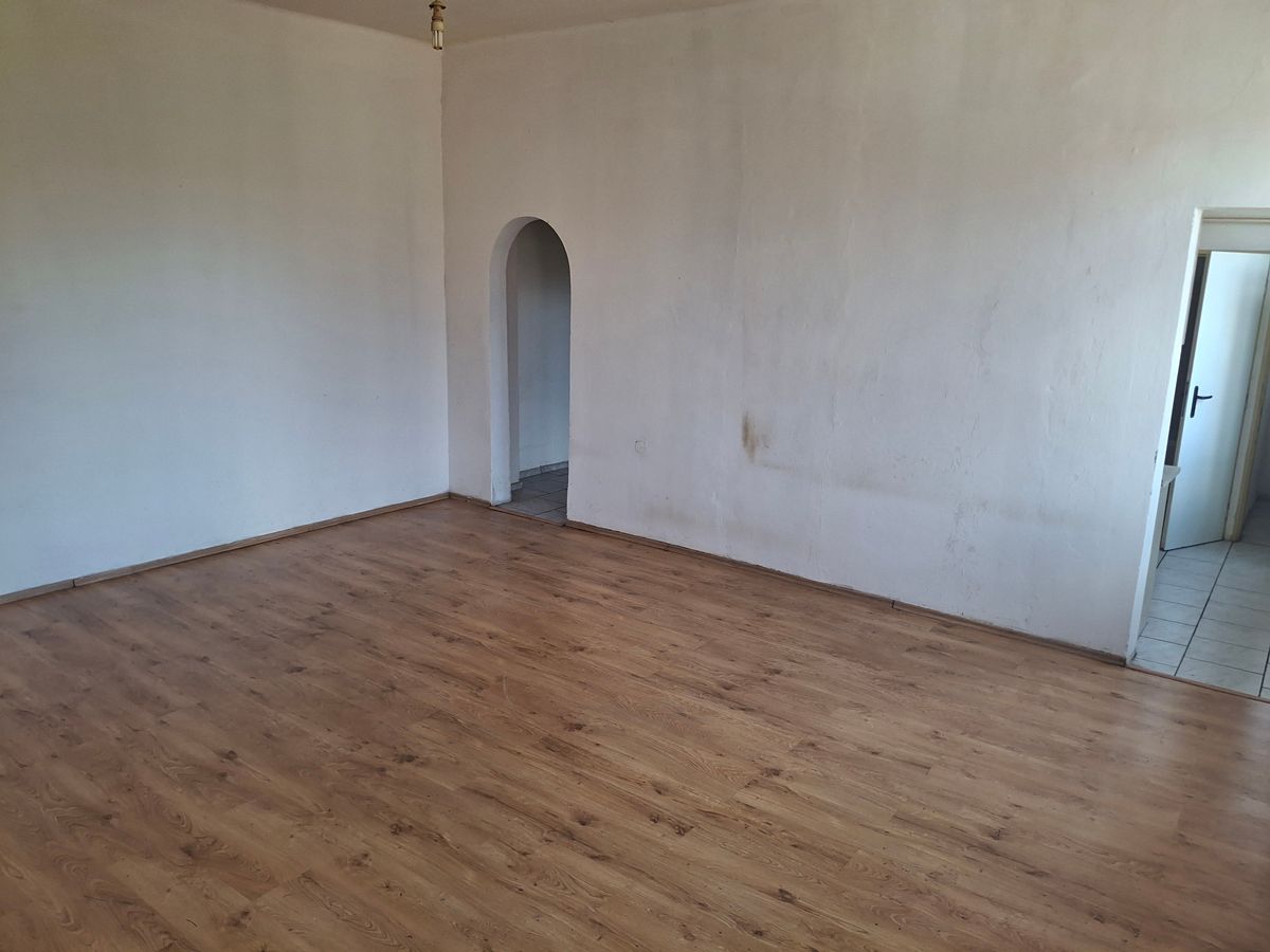 Pronájem bytu 1+1 40 m² – fotografie 4