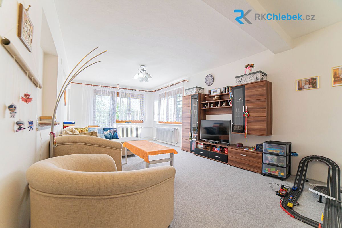 Pronájem rodinného domu 109 m², pozemek 410 m² – fotografie 4