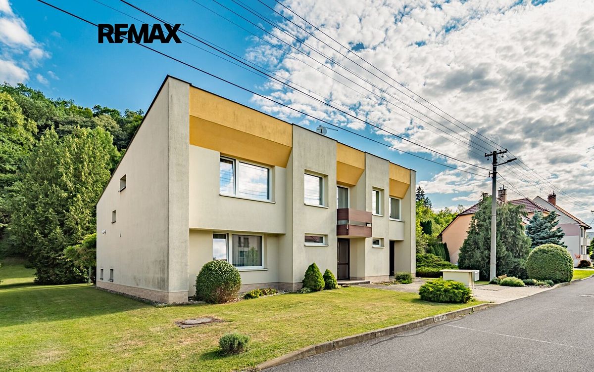 Prodej rodinného domu 160 m², pozemek 1899 m²