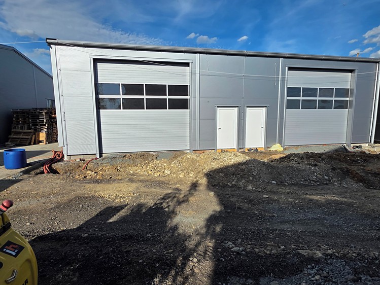 Gewerbefläche zur Miete, 103 m² (1 von 11)