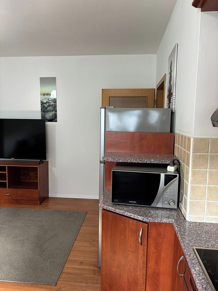 Pronájem bytu 2+kk 40 m² – fotografie 3