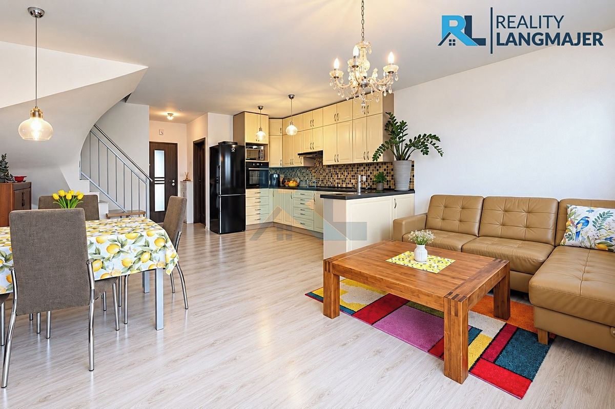 Prodej rodinného domu 114 m², pozemek 250 m² – fotografie 3