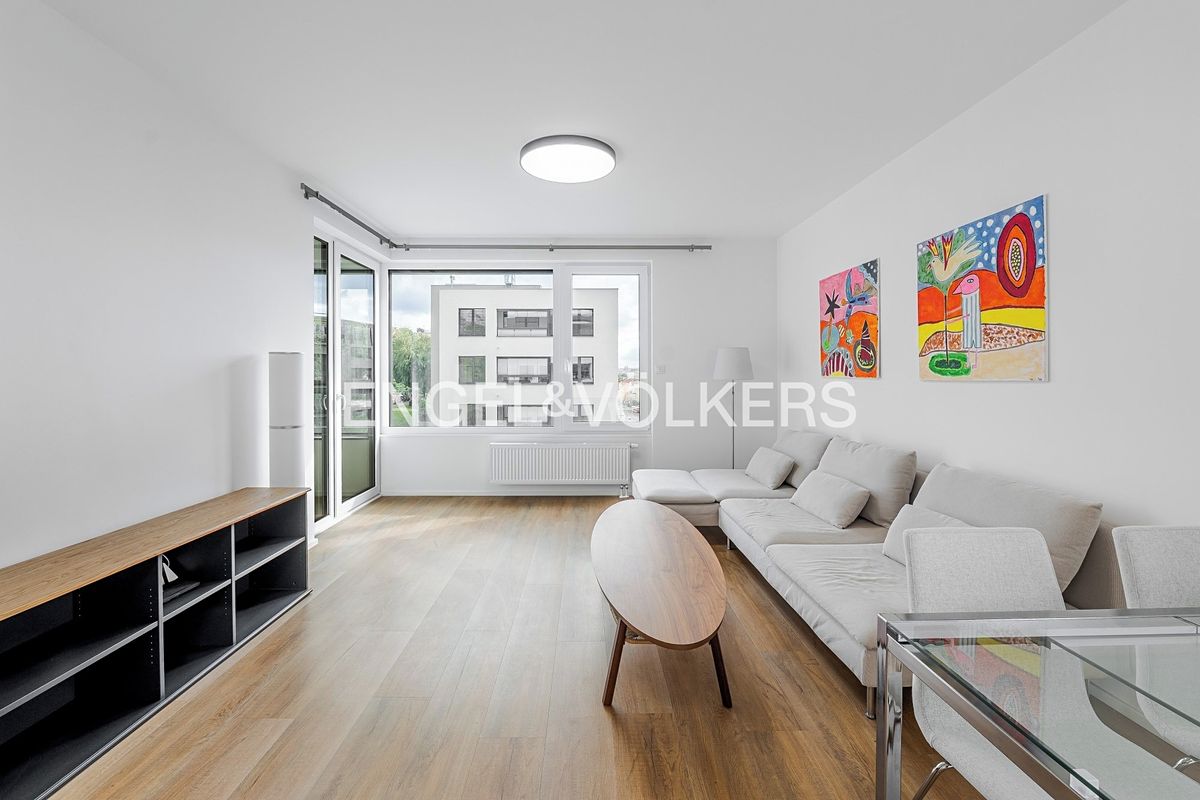 Pronájem bytu 3+kk 90 m²