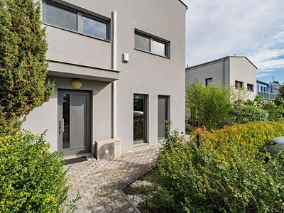 Prodej rodinného domu 93 m², pozemek 182 m²