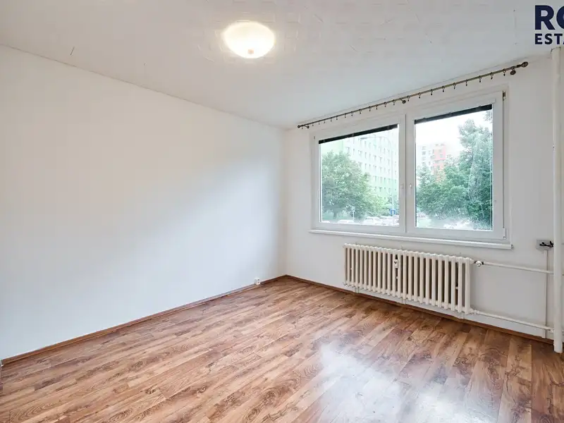Pronájem bytu 2+1 40 m², Praha – náhled fotky 2