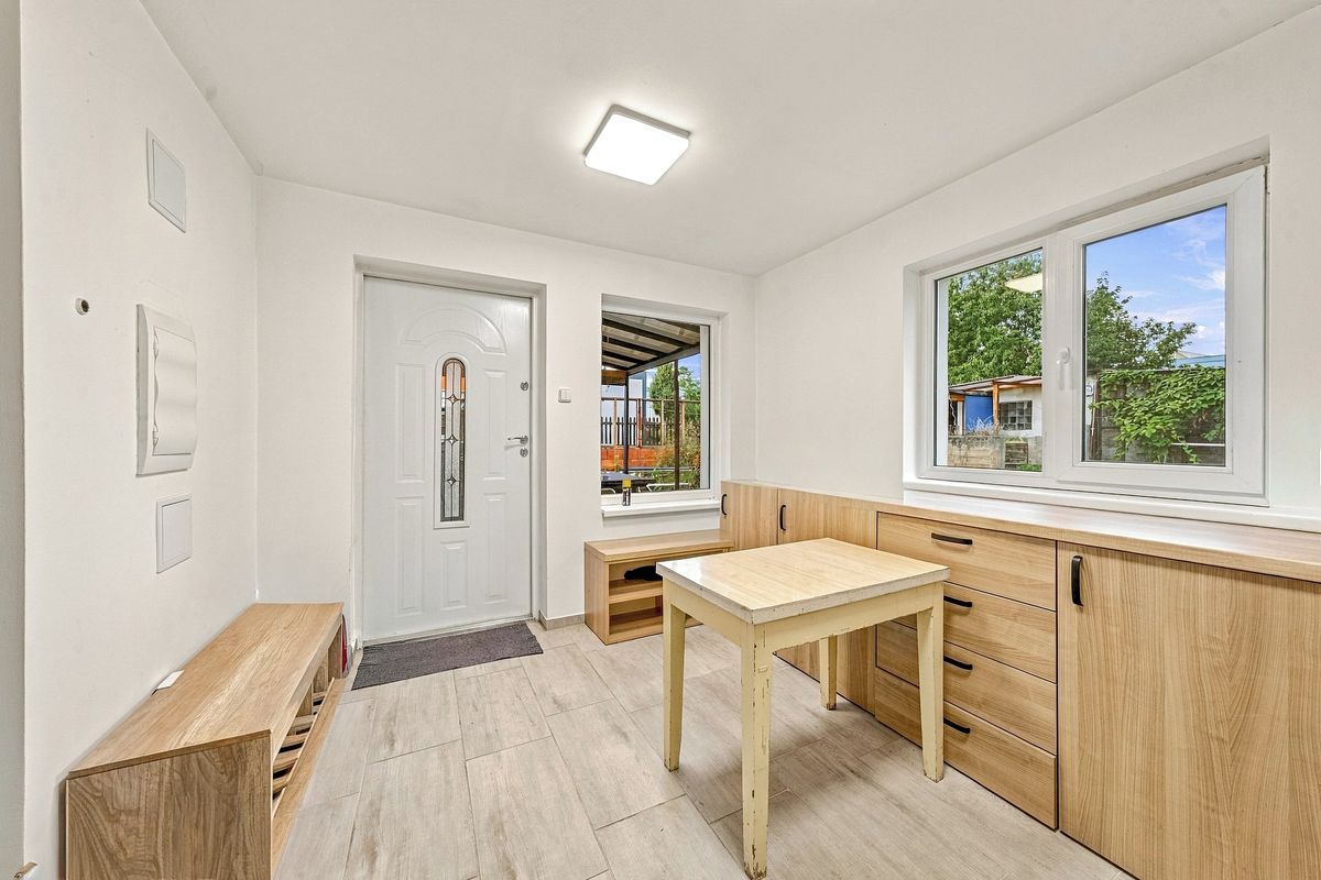 Prodej rodinného domu 134 m², pozemek 496 m² – fotografie 3