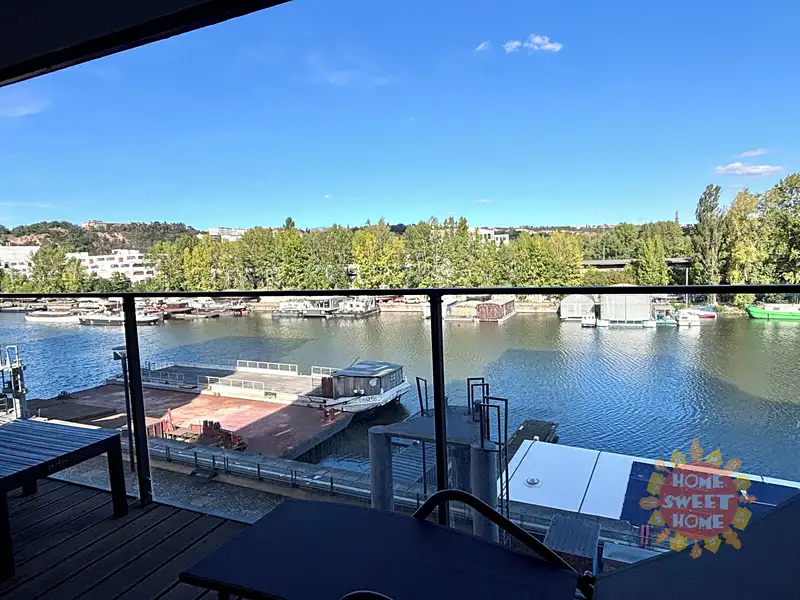 Pronájem bytu 2+kk 70 m², Praha – náhled fotky 3