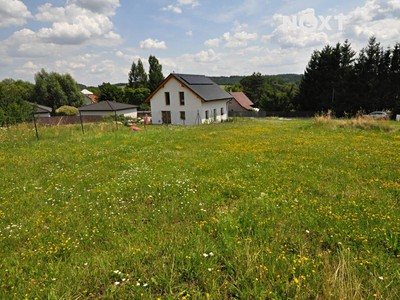 Prodej  stavebního pozemku 1 042 m²