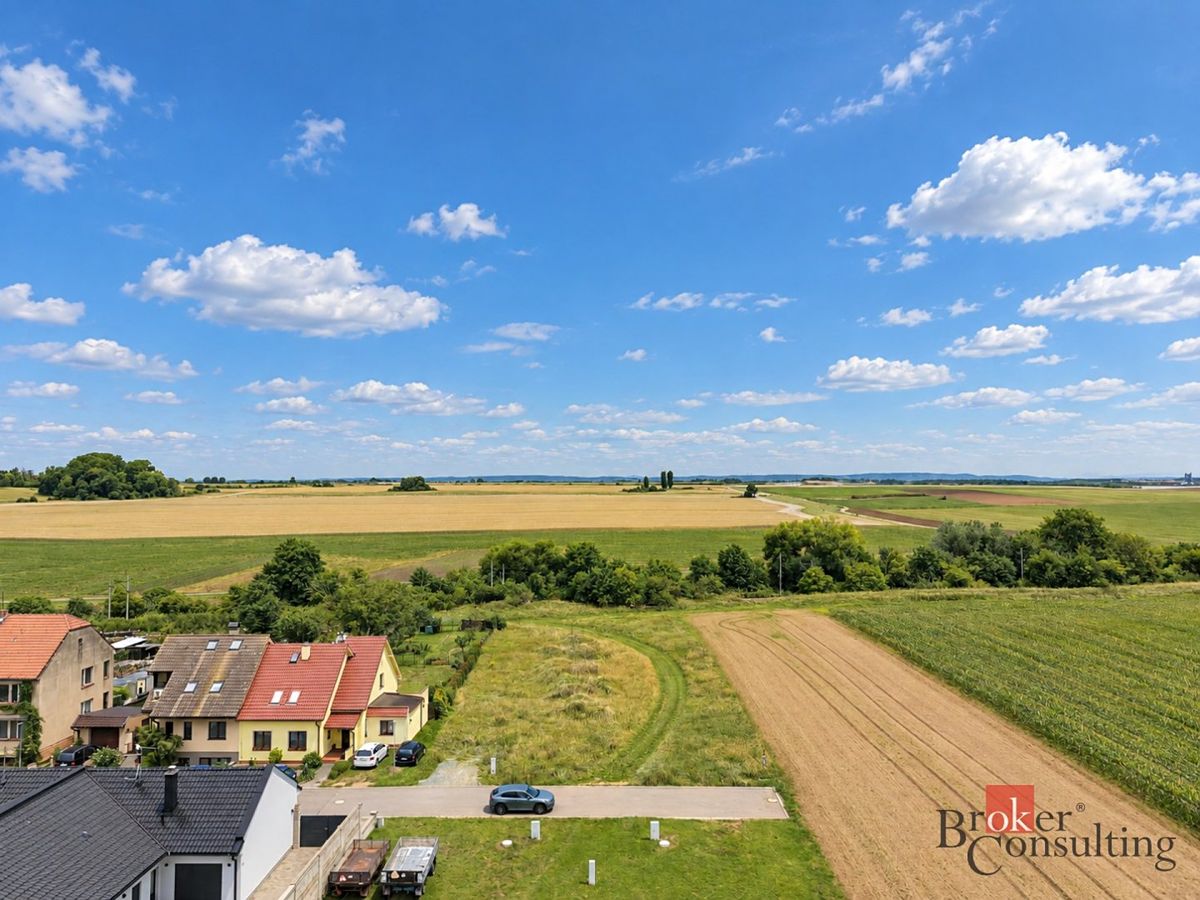 Prodej stavebního pozemku 1019 m² – fotografie 3