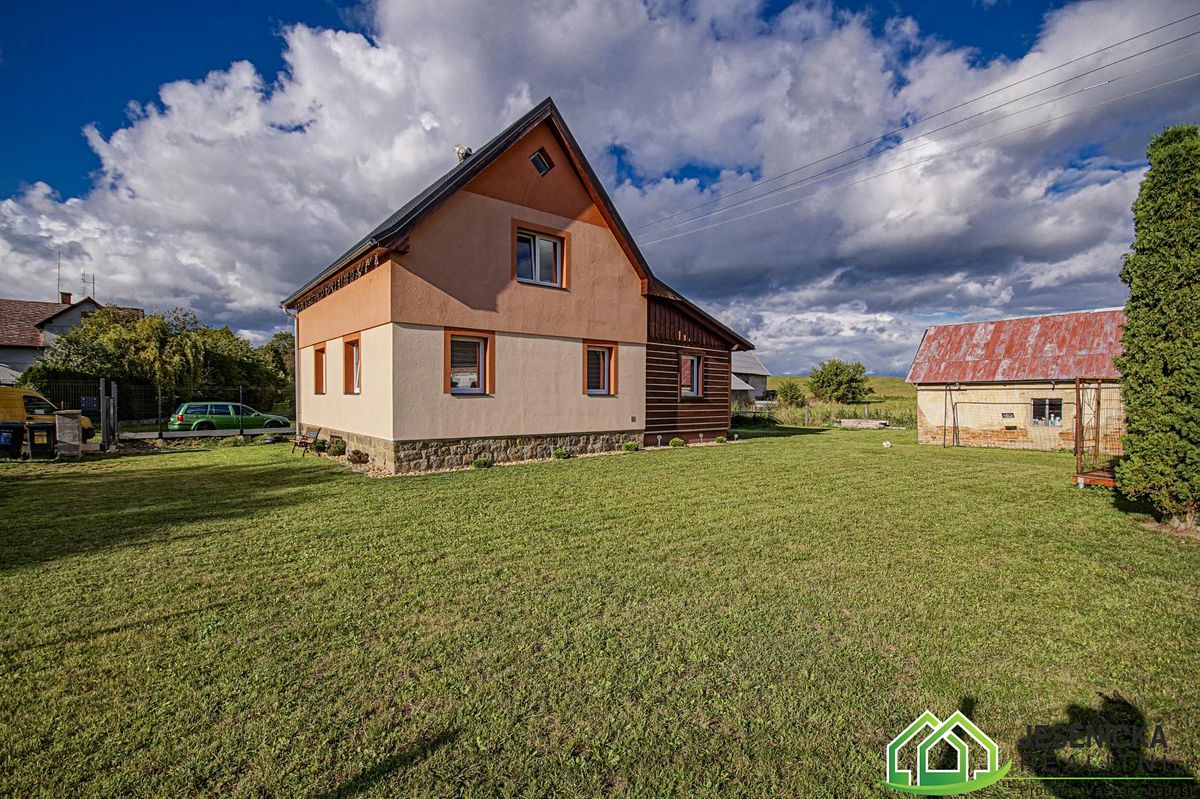 Prodej rodinného domu 120 m², pozemek 954 m² – fotografie 5
